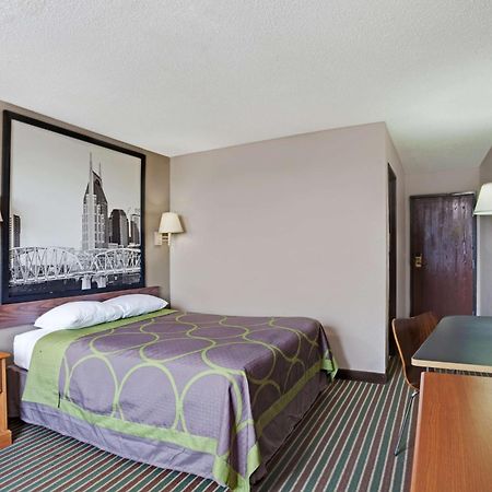 Super 8 By Wyndham Nashville/ Dntn/ Opryland Area מראה חיצוני תמונה