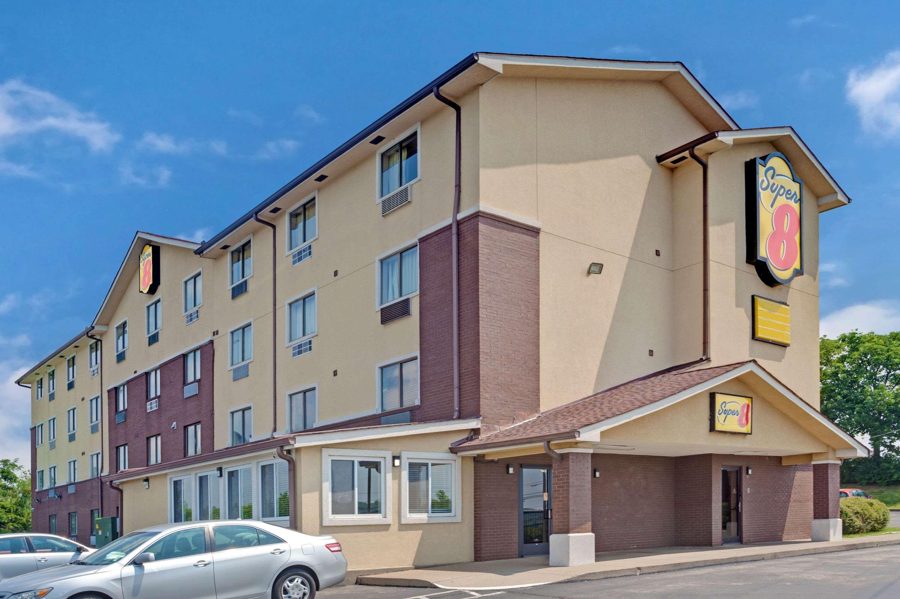 Super 8 By Wyndham Nashville/ Dntn/ Opryland Area מראה חיצוני תמונה