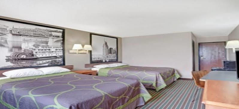 Super 8 By Wyndham Nashville/ Dntn/ Opryland Area מראה חיצוני תמונה